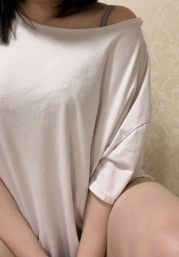 何してますか？👉👈😢